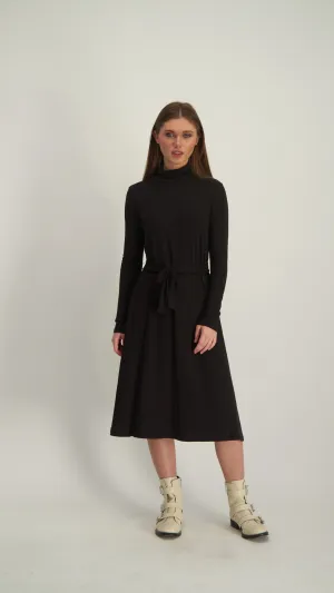 Ribbed Turtleneck Dress With Belt / Black